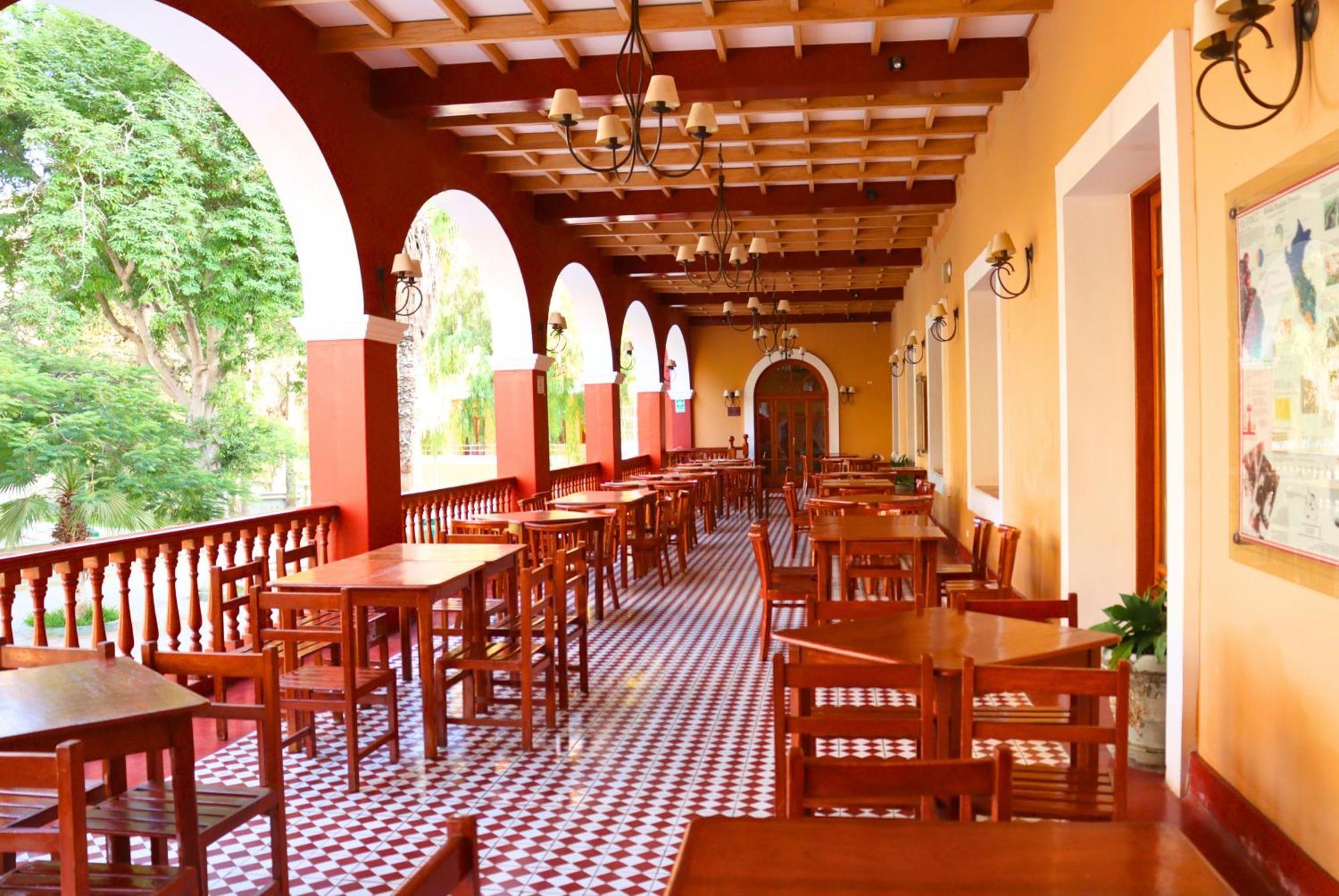 Dm Hoteles Mossone - إِكا المظهر الخارجي الصورة