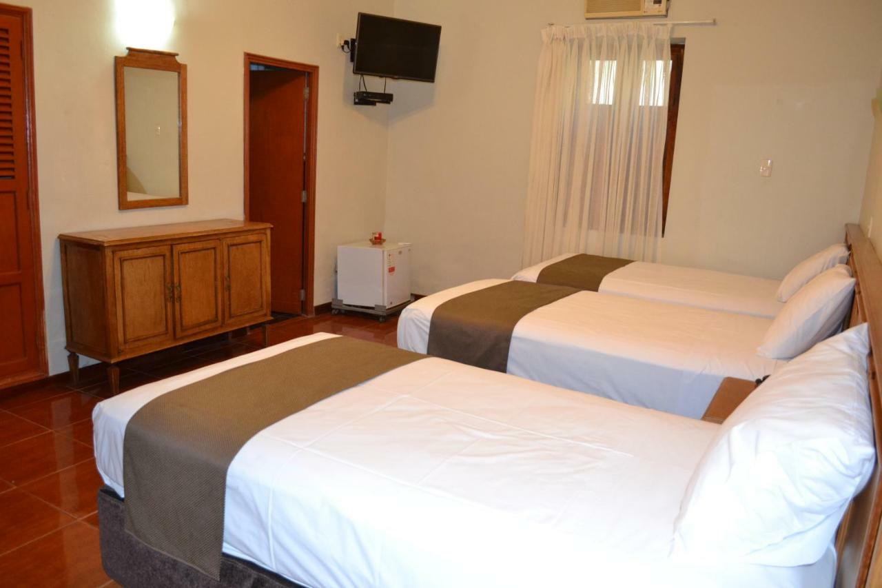Dm Hoteles Mossone - إِكا المظهر الخارجي الصورة