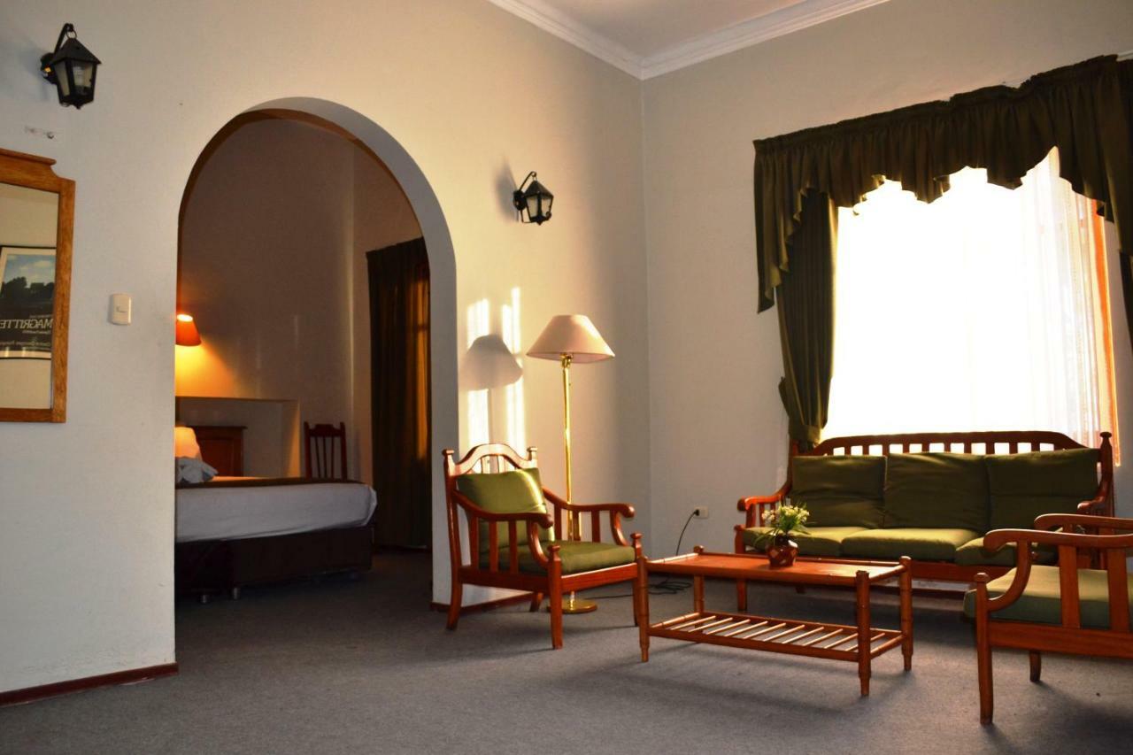 Dm Hoteles Mossone - إِكا المظهر الخارجي الصورة